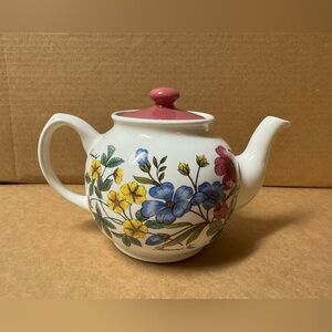 Sadler Botanical Herbes & Fleurs Teapot